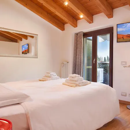 Ponte Tesina コステロマーノ